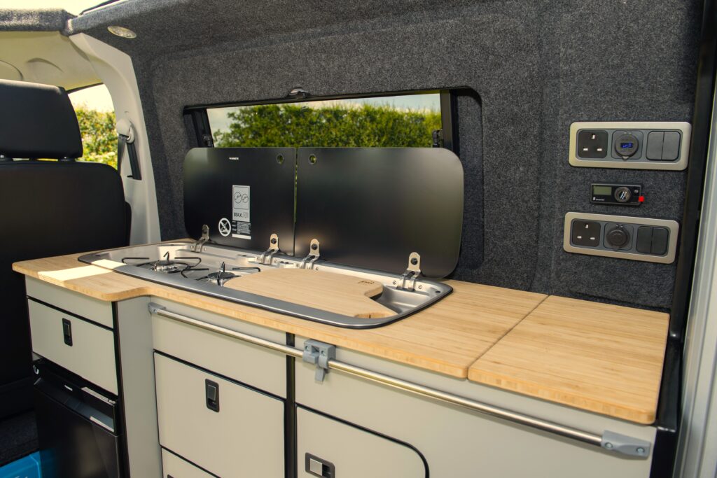 Limitless Campers Campervan Conversions 