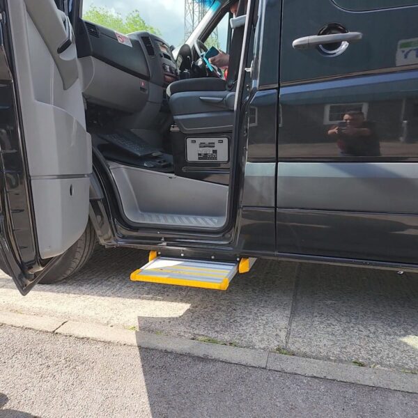 Limitless Campers Campervan Conversions 